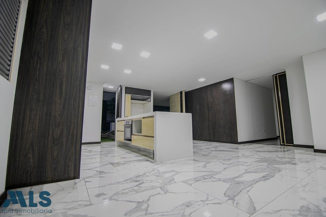 Apartment in Medellín, Antioquia, Colombia 3 - 18497637