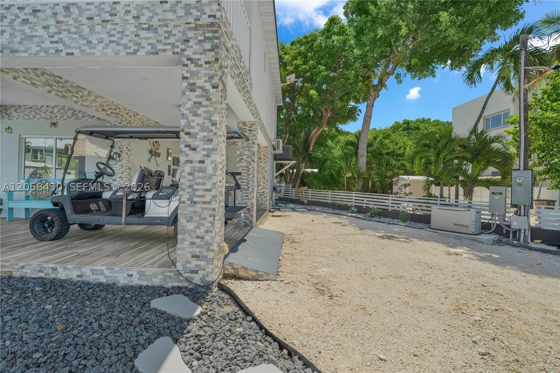 House in Key Colony Beach, Florida, United States 3 - 18497032
