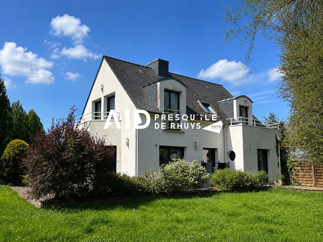 House in Le Tour-du-Parc, Brittany, France 1 - 18496883