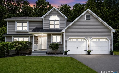 House in Shelton, Connecticut, United States 1