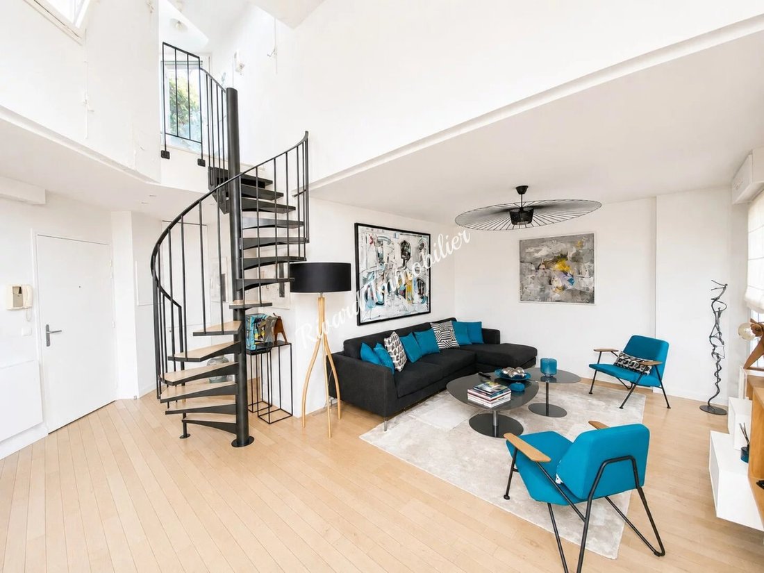 Apartment in Reine-Mairie, Boulogne-Billancourt, France 1 - 18496880