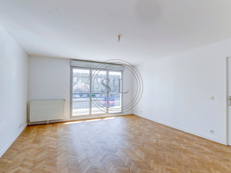 Apartment in Domaine National du Château, Versailles, France 3 - 18496941