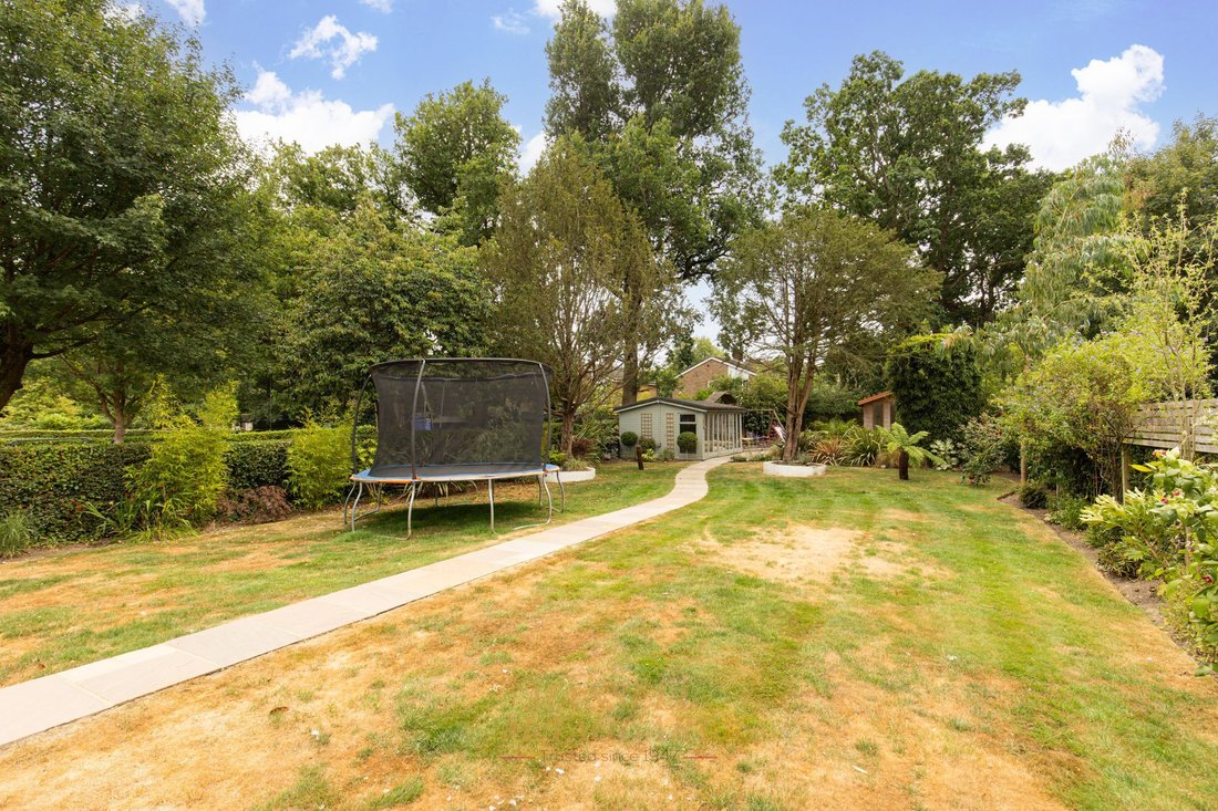 Maison à Southgate, Crawley, Angleterre 4 - 18497654