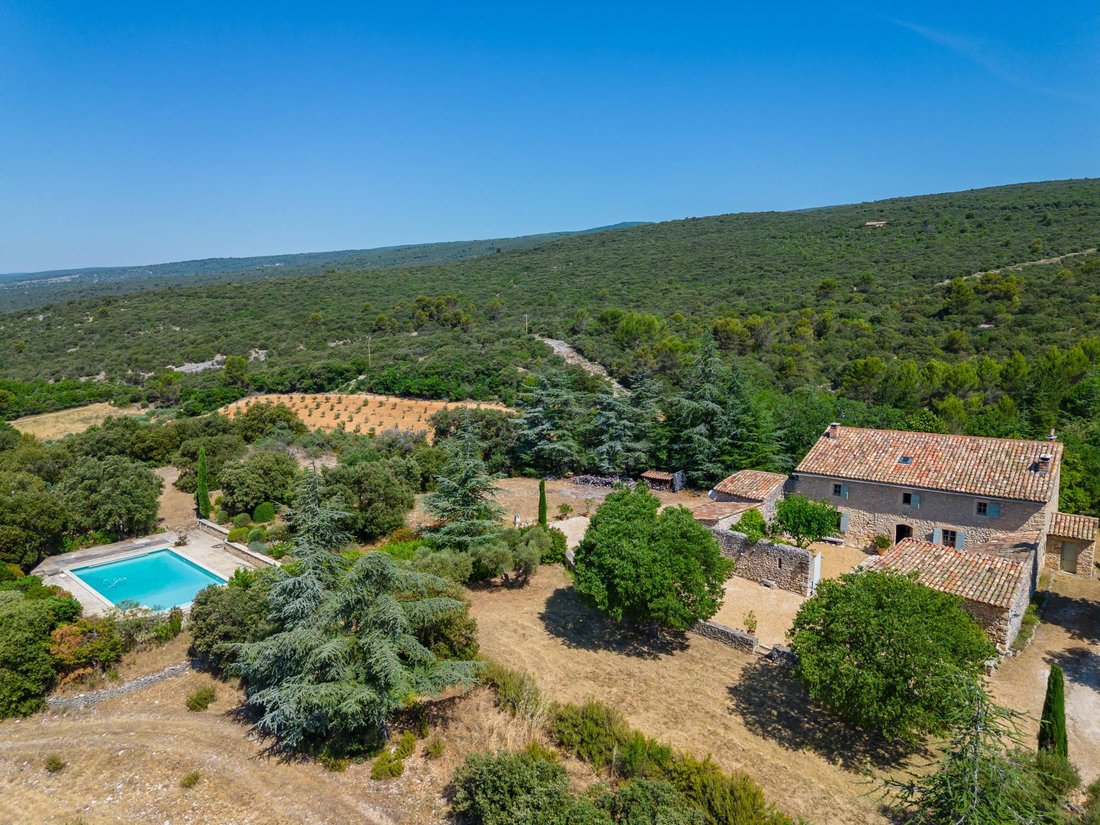 House in Rustrel, Provence-Alpes-Côte d'Azur, France 3 - 18496923