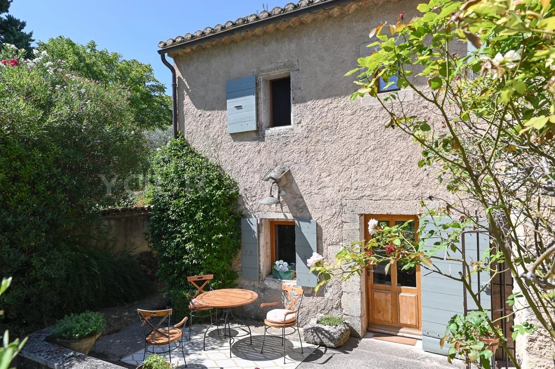 House in Taillades, Provence-Alpes-Côte d'Azur, France 1 - 18496905