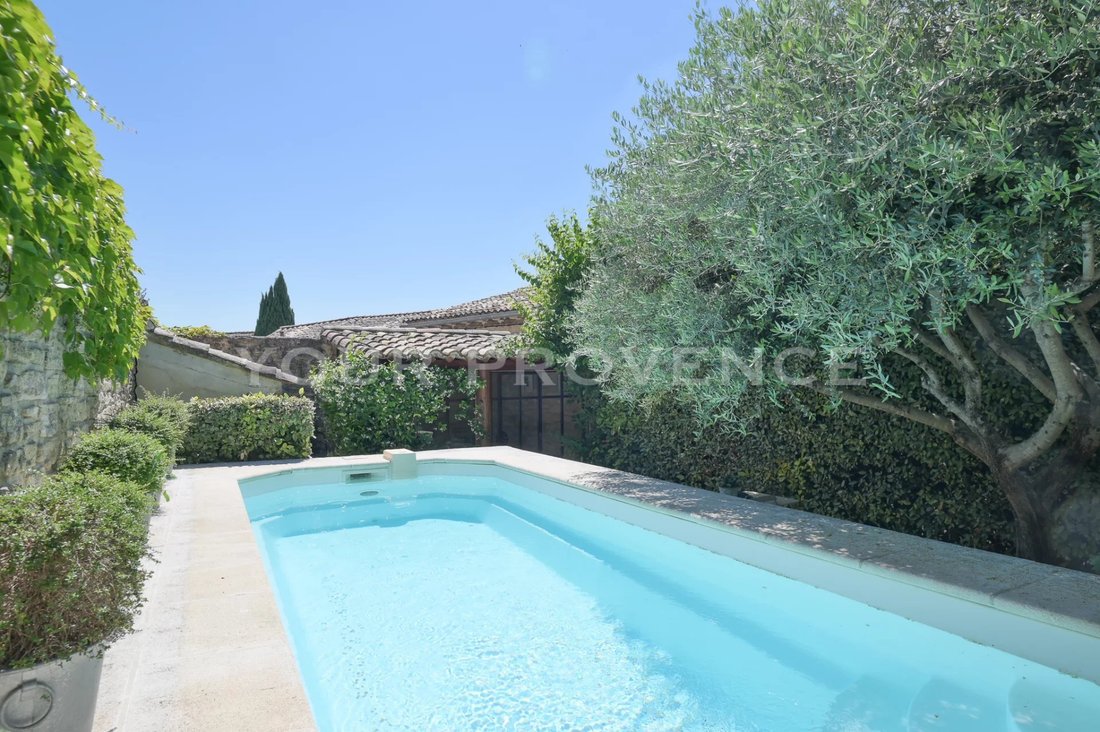 House in Lagnes, Provence-Alpes-Côte d'Azur, France 3 - 18496956