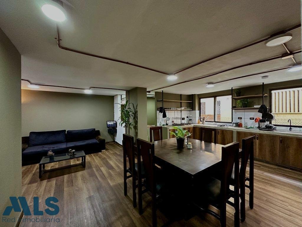 Apartment in Medellín, Antioquia, Colombia 4 - 18497649