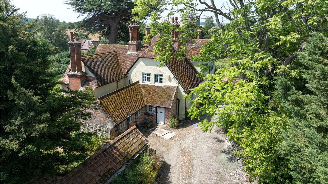 House in Wiltshire, England 3 - 18496886