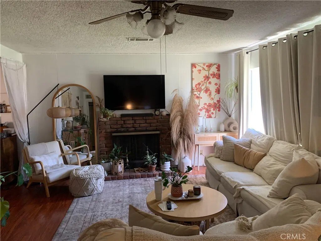 Townhouse in Burbank, California, United States 4 - 18497091
