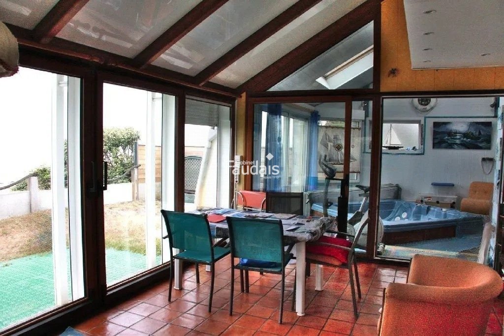 House in Port-Bail-sur-Mer, Normandy, France 4 - 18496972