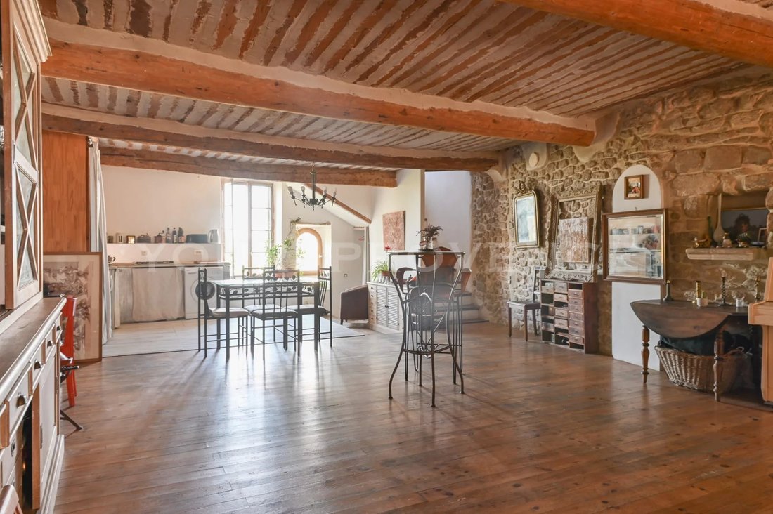 House in Bonnieux, Provence-Alpes-Côte d'Azur, France 1 - 18496971