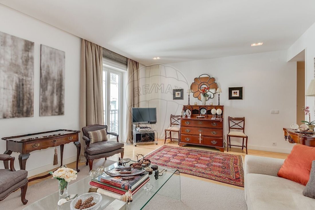 Apartment in Misericordia, Lisbon, Portugal 2 - 18497530