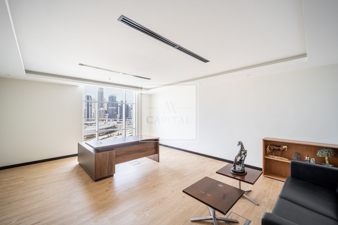 JLT / Jumeirah Lakes Towers, Dubai, United Arab Emirates 1 - 18497547
