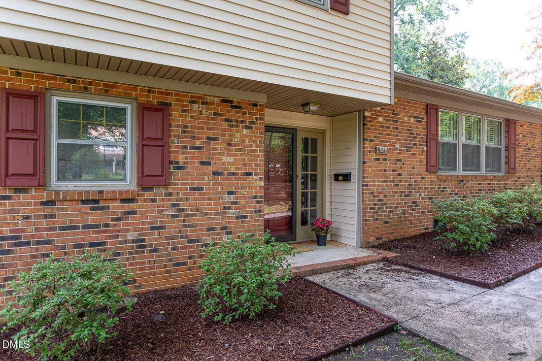 House in Cary, North Carolina, United States 5 - 18497461