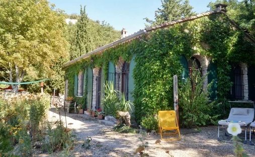 House in Saignon, Provence-Alpes-Côte d'Azur, France 1