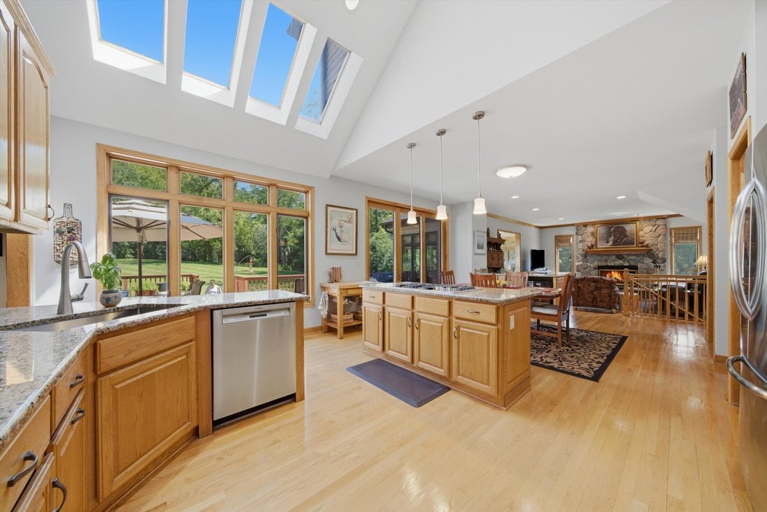 House in Wauconda, Illinois, United States 3 - 18496947