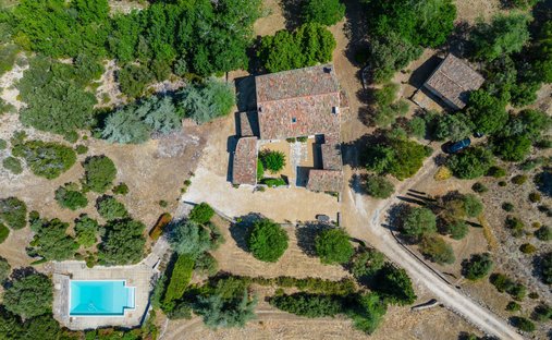 House in Rustrel, Provence-Alpes-Côte d'Azur, France 1