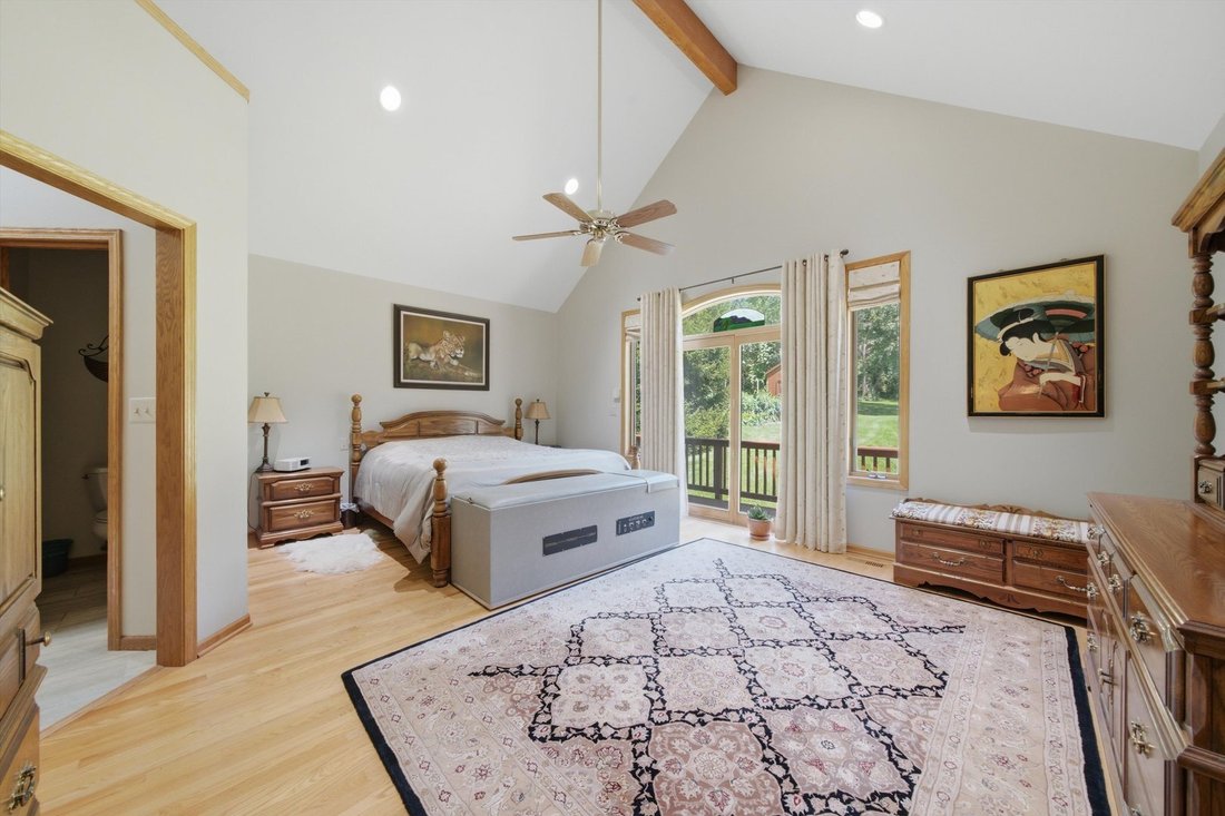 House in Wauconda, Illinois, United States 5 - 18496947