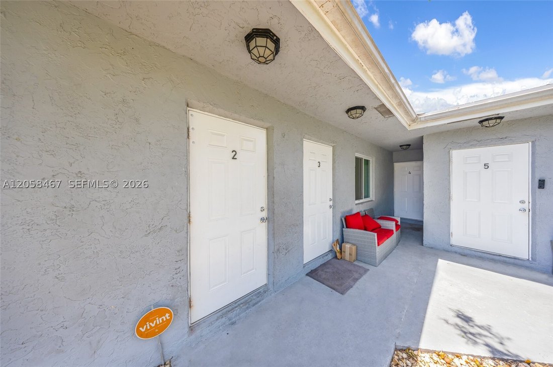 Pompano Beach, Florida, United States 4 - 18497054