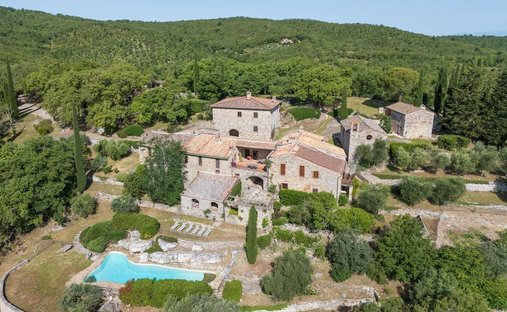 Estate in Castellina in Chianti, Tuscany, Italy 1