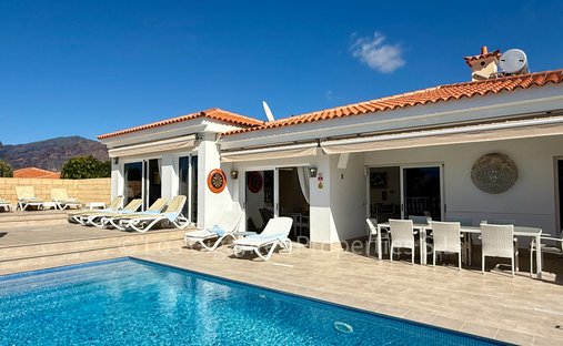Villa en Santiago del Teide, Canarias, España 1