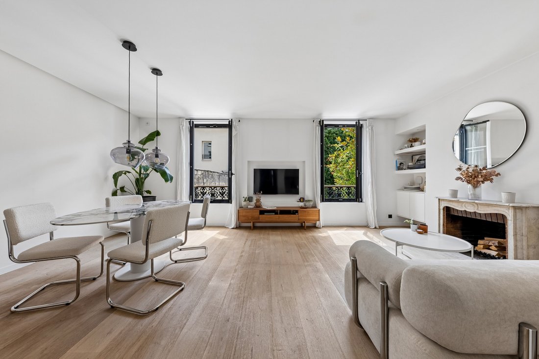 Apartment in Enfants Rouges, Paris 3e Arrondissement, Paris 1 - 18497717