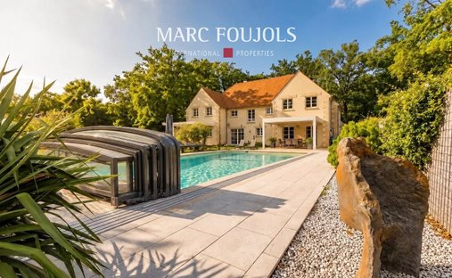 House in Ouest, Lamorlaye, France 1
