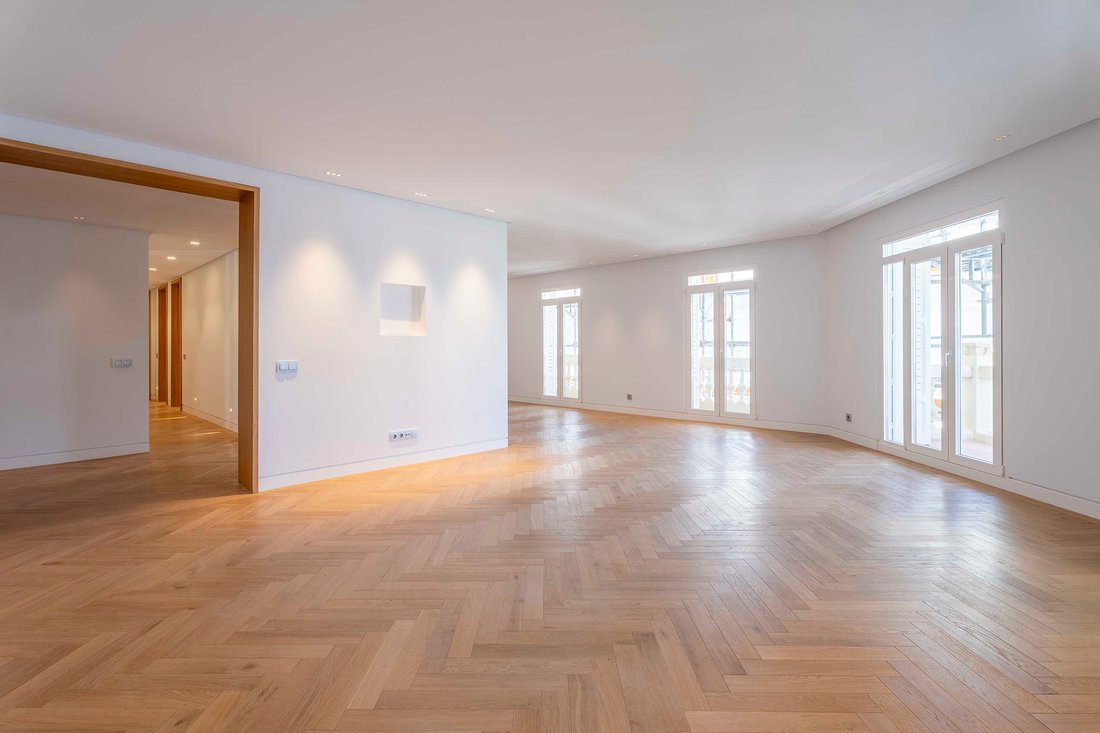 Apartment in Barrio Salamanca, Madrid, Spain 2 - 18497774