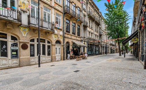 House in Cedofeita, Santo Ildefonso, Se, Miragaia, Sao Nicolau e Vitoria, Porto District, Portugal 1