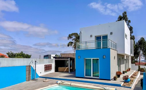 Villa in Ramalhal, Lisbon, Portugal 1