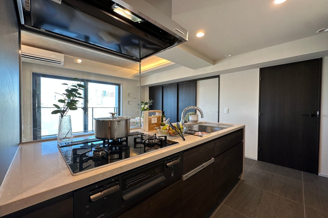 Condo in Shibuya City, Tokyo, Japan 2 - 18497782