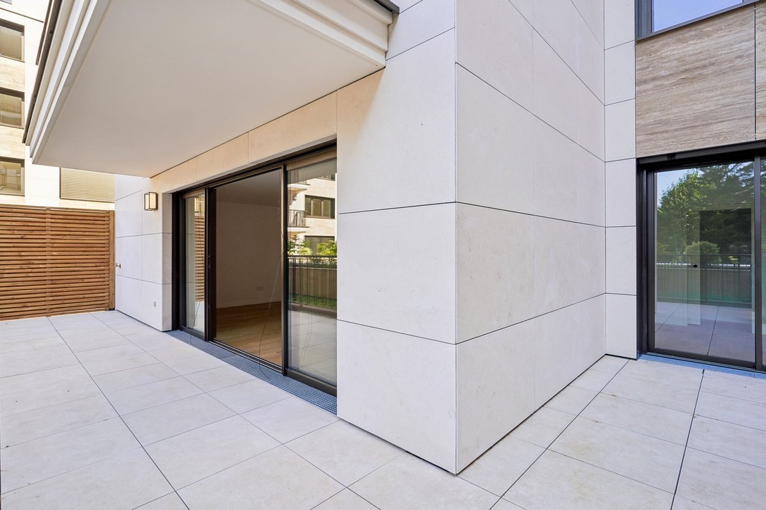 Apartment in La Plaine des Sablons, Neuilly-sur-Seine, France 4 - 18497746
