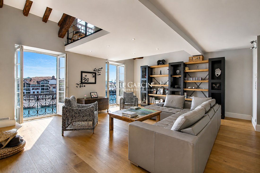 Apartment in Nord, Ciboure, France 1 - 18498095