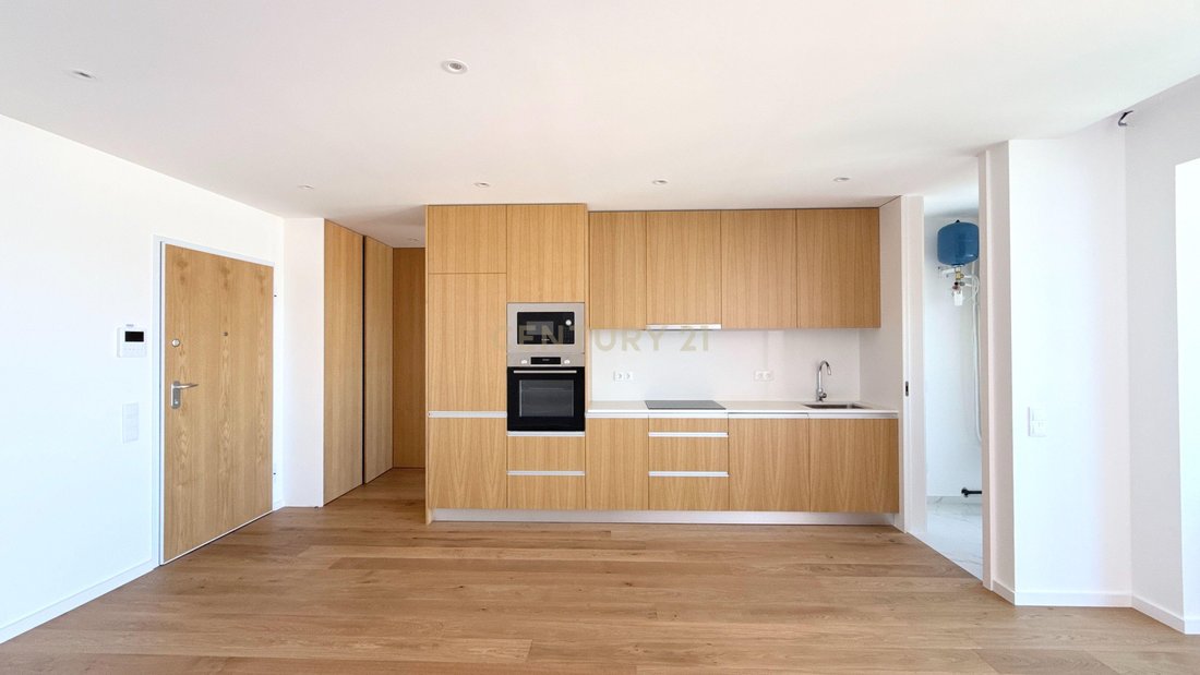 Apartment in Matosinhos e Leca da Palmeira, Porto District, Portugal 3 - 18497860