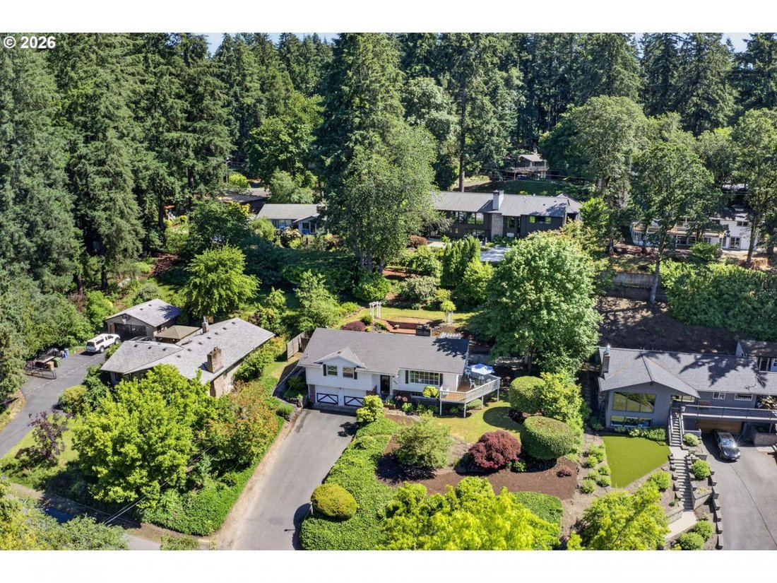 House in Lake Oswego, Oregon, United States 3 - 18497811