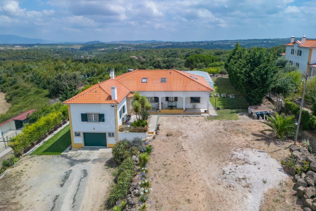 Villa in Carnota, Lisbon, Portugal 2 - 18498103