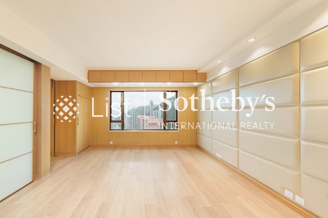 Apartment in Mid-Levels Central, Hong Kong 5 - 18497771
