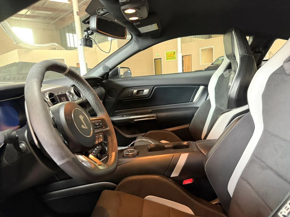 Coupe in Chino, CA, United States 3 - 18498005