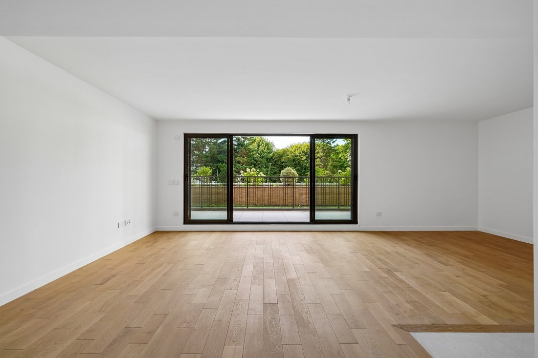 Apartment in La Plaine des Sablons, Neuilly-sur-Seine, France 2 - 18497746