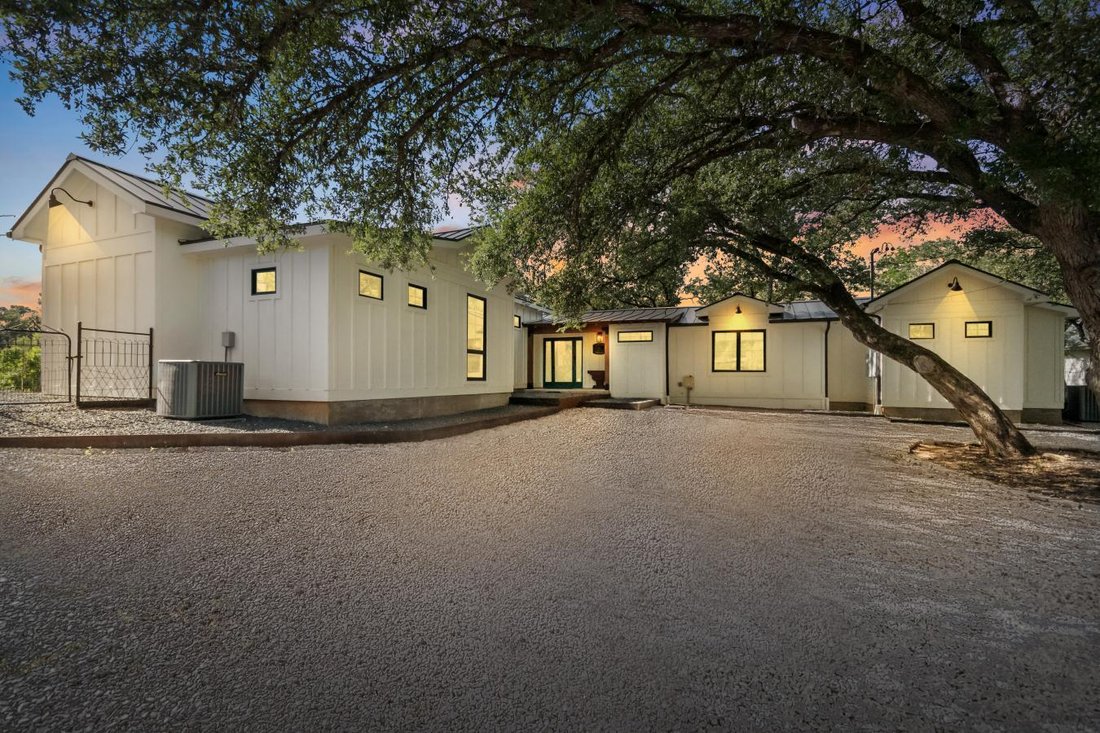 House in Kingsland, Texas, United States 2 - 18497806