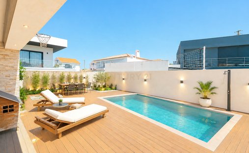 Villa in Alenquer (Santo Estevao e Triana), Lissabon, Portugal 1