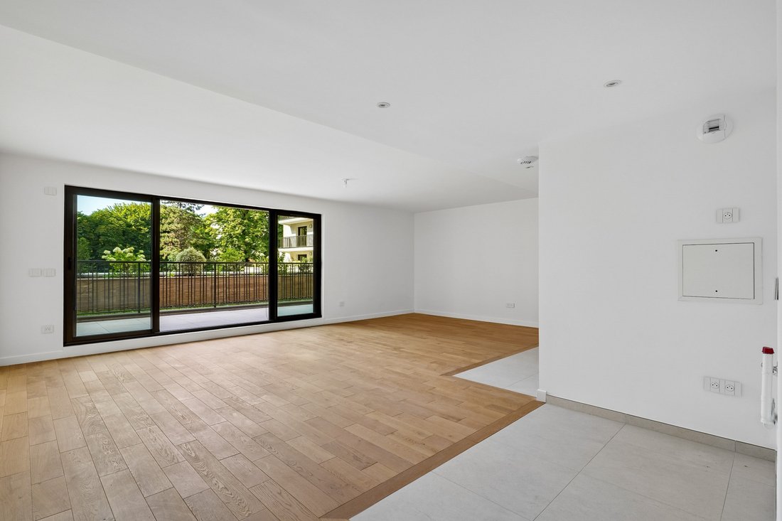 Apartment in La Plaine des Sablons, Neuilly-sur-Seine, France 3 - 18497746