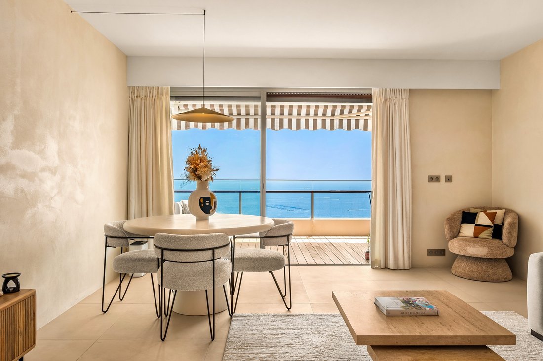 Apartment in Saint Nicolas, Cannes, France 4 - 18497766