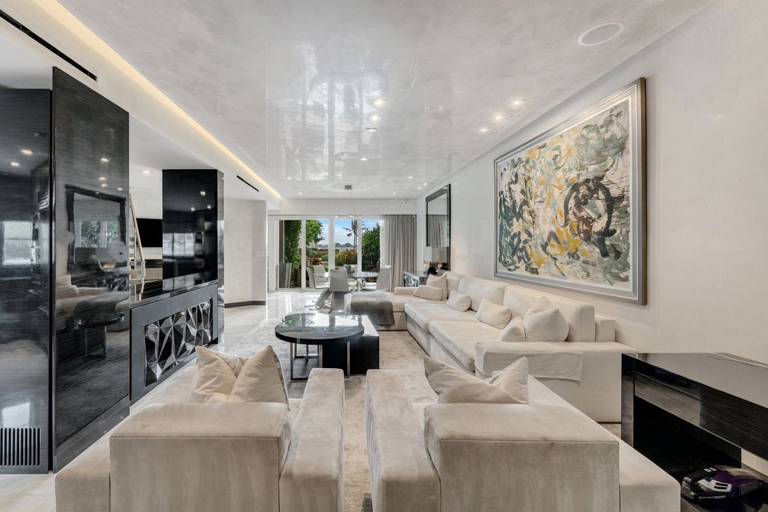 Townhouse in Miami, Florida, United States 4 - 18497754