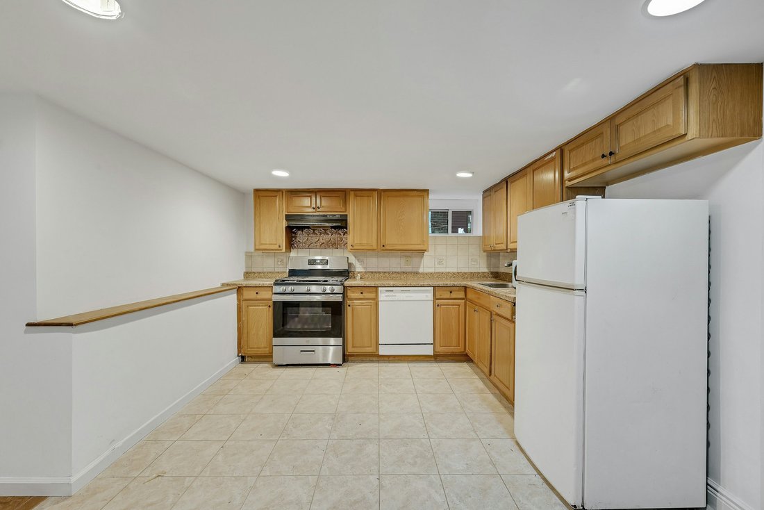 Apartment in North Bergen, New Jersey, United States 4 - 18497745