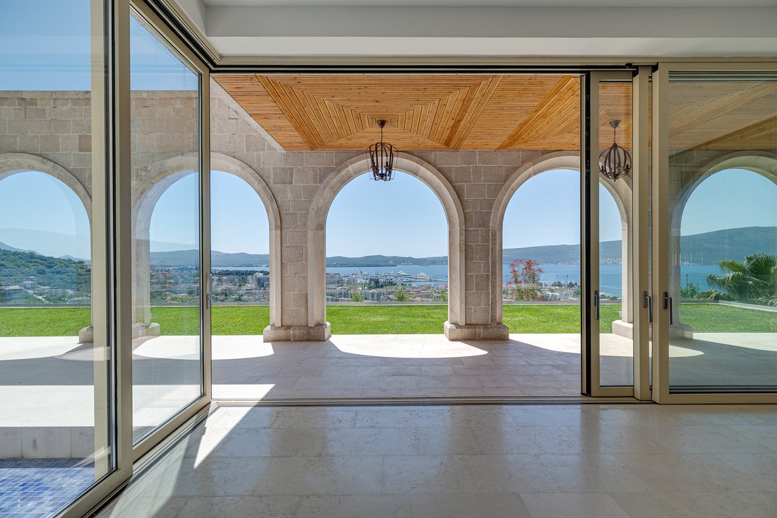 Villa in Tivat, Tivat Municipality, Montenegro 5 - 18237281