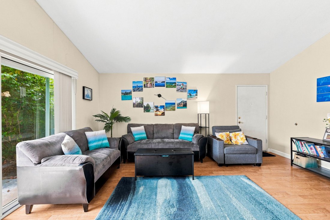 Condo in Carlsbad, California, United States 5 - 18498160