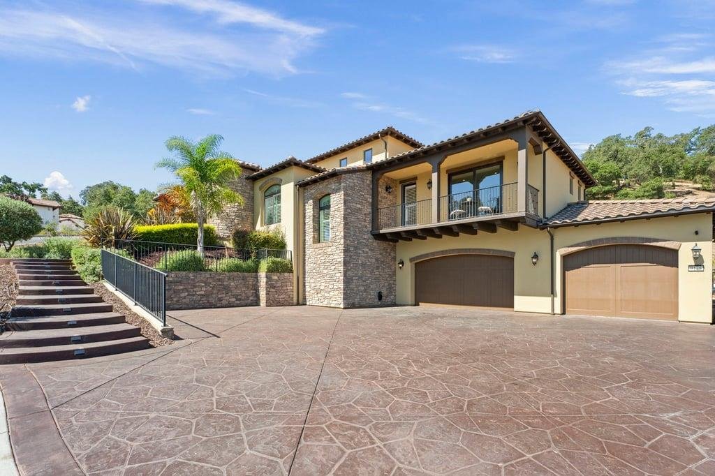 House in Gilroy, California, United States 4 - 18498178