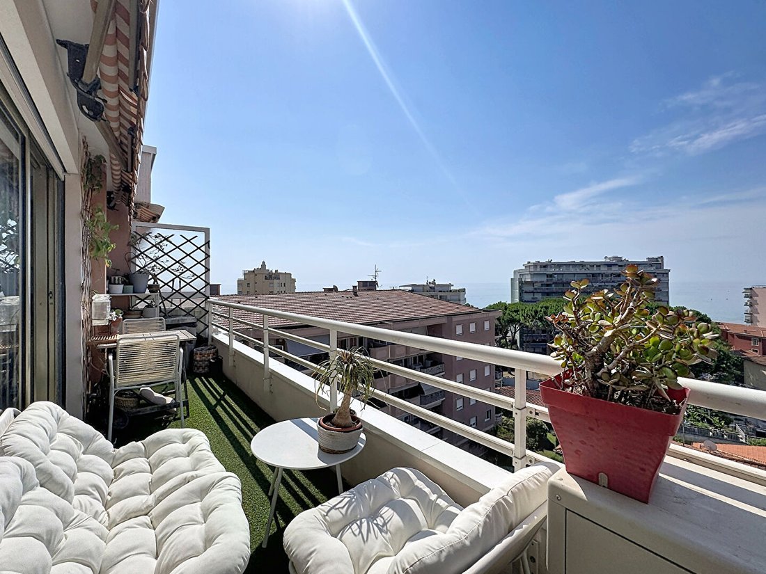 Apartment in Village-Cros de Caste-Coupiere-Mont Gros, Roquebrune-Cap-Martin, France 2 - 18498104