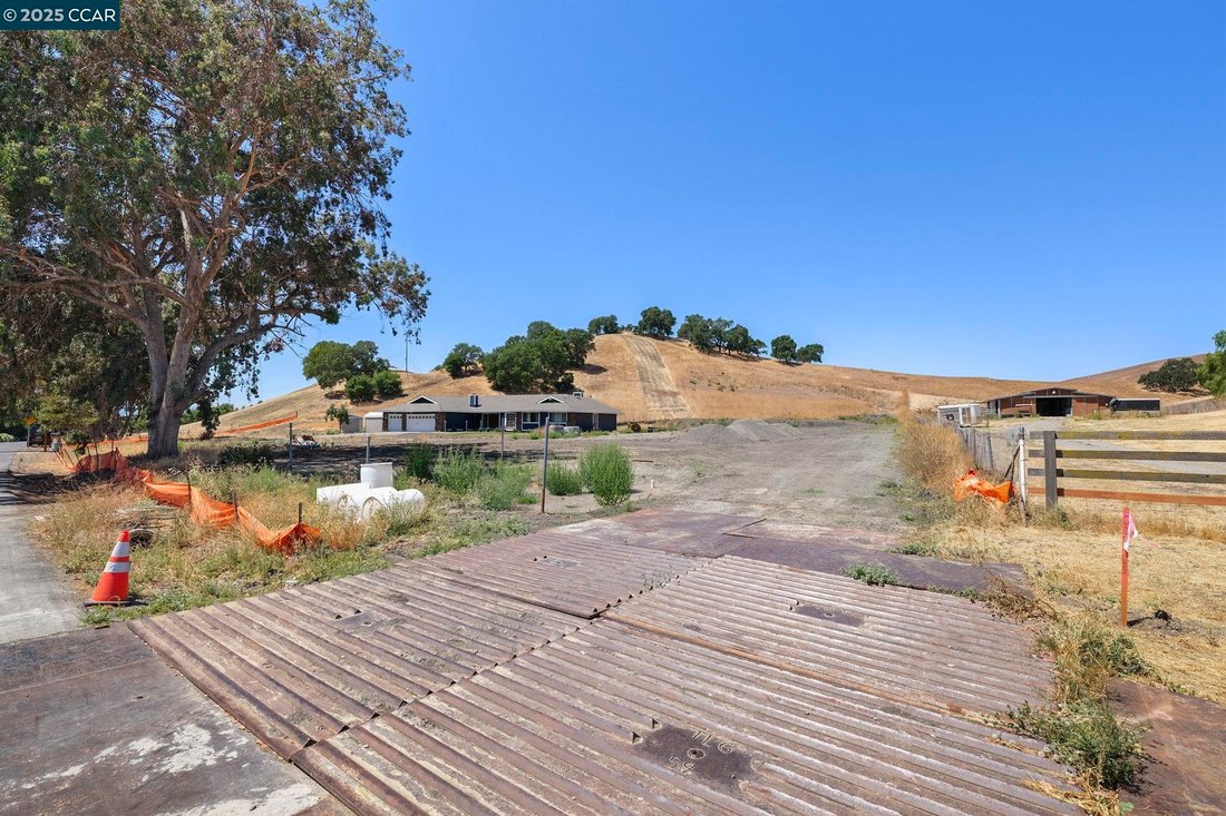 House in Danville, California, United States 4 - 16655155
